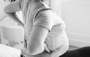 طريقة تخفيف آلام الظهر للحامل