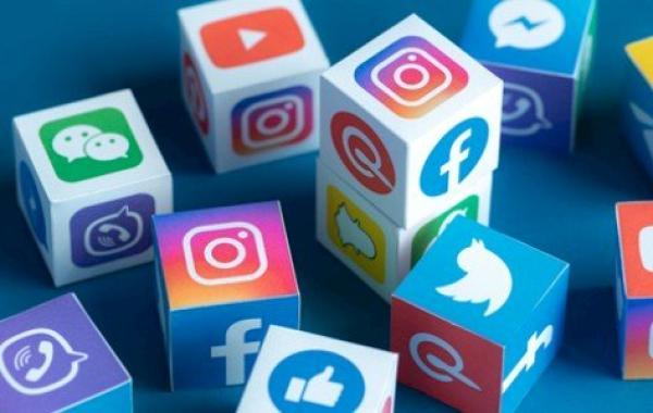 وسائل التواصل الاجتماعي وأثرها على المجتمع