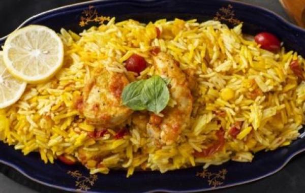 طريقة عمل رز بالدجاج