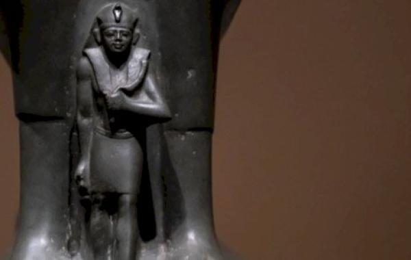 قصة اكتشاف تماثيل الفراعنة السود