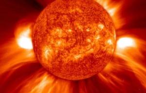 كم تبلغ درجة الحرارة في مركز الشمس