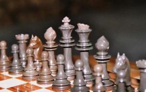 قوانين لعبة الشطرنج
