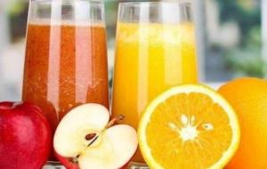 فوائد عصير البرتقال والتفاح