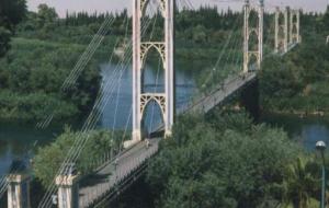 جسر دير الزور