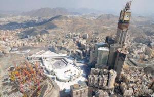 ما هو طول برج الساعة في مكة