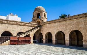 التصميم المعماري للمسجد الجامع في مدينة المهدية
