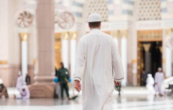 آداب المشي إلى المسجد