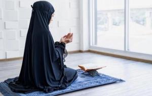 طريقة الصلاة الصحيحة للنساء
