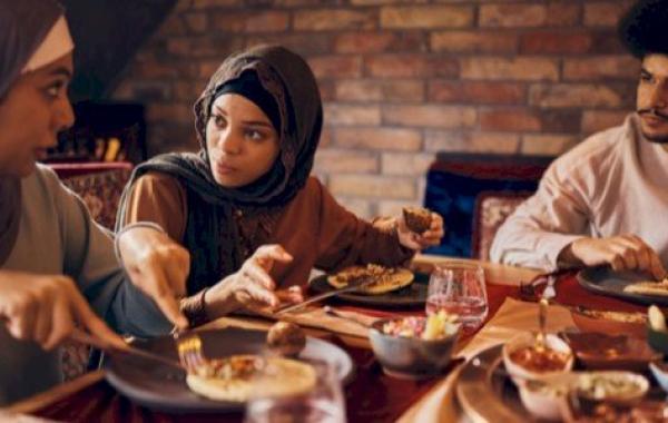 كيفية تجنب الغيبة والنميمة في رمضان