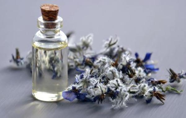 عمل معطر للجسم بالمنزل