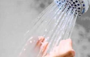 فوائد الاستحمام بالماء الحار