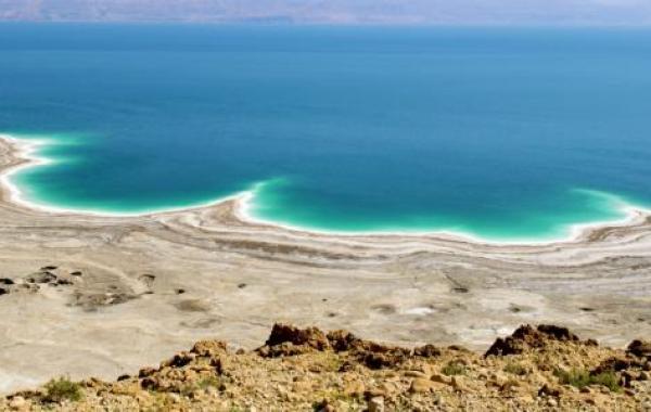 أهمية البحر الميت