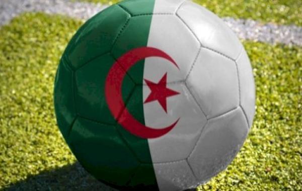 منتخب الجزائر لكرة القدم