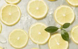 فوائد الليمون للشعر الخفيف
