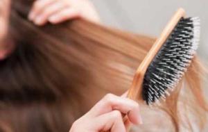 فوائد وأضرار تمليس الشعر