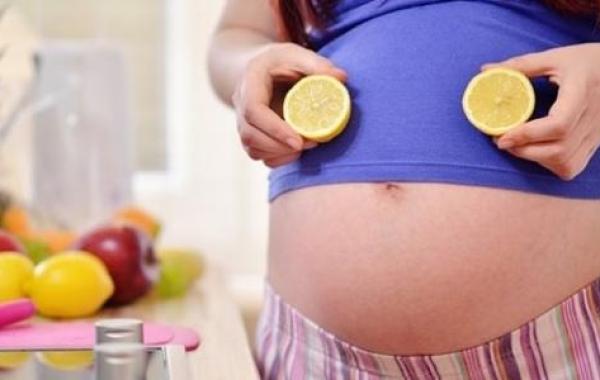 أضرار الليمون على الحامل
