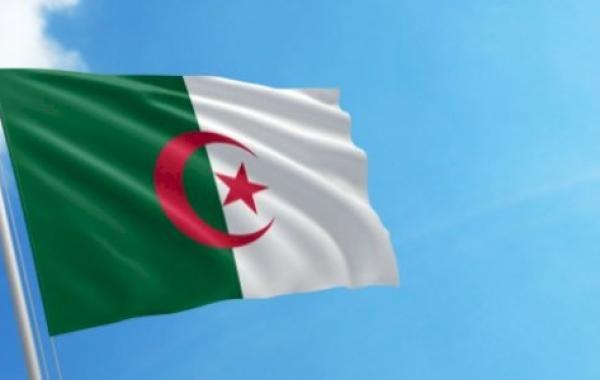 إذاعة مدرسية عن استقلال الجزائر
