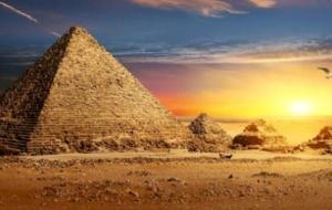 تعبير عن أهمية السياحة في مصر