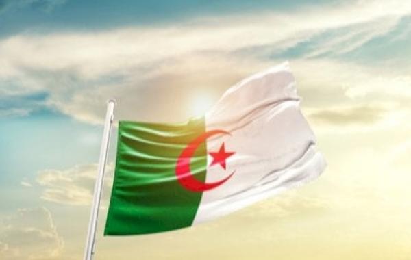 تعبير عن العلم الوطني الجزائري