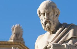 عن ماذا يتحدث كتاب جمهورية أفلاطون؟