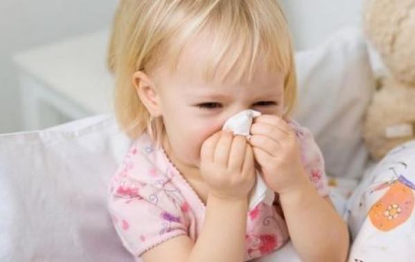 وصفات لعلاج نزلات البرد عند الأطفال