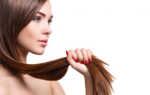 7 وصفات طبيعية لتطويل الشعر