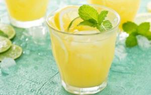 فوائد عصير الليمون بالنعناع للحامل