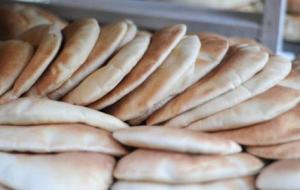 طريقة الخبز العربي