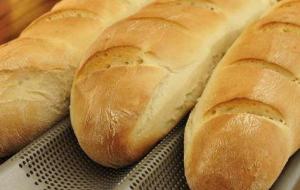 طريقة عمل خبز فرنسي
