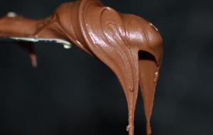 طريقة تحضير الشوكولاتة للدهن