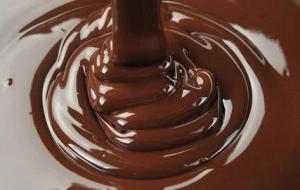 طريقة صنع الشوكولاتة السائلة
