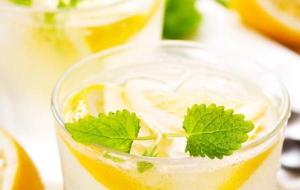 فوائد شرب عصير الليمون