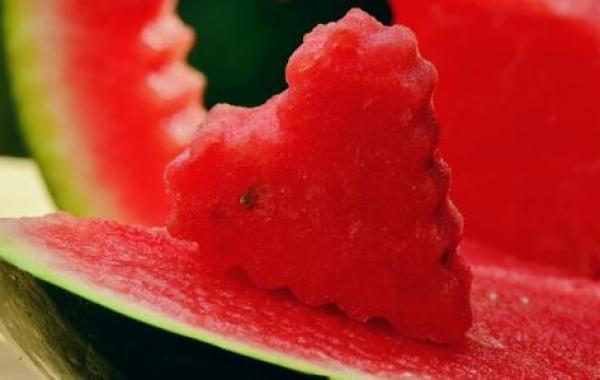 فوائد البطيخ الأحمر للتخسيس