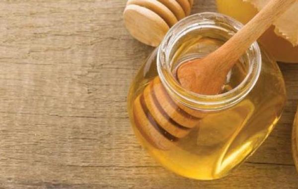 ما فوائد العسل للشعر