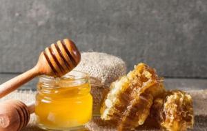 ما هي فوائد العسل