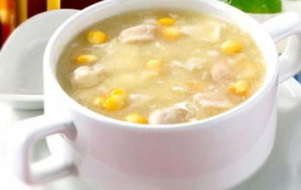 طريقة عمل شوربة الذرة والدجاج