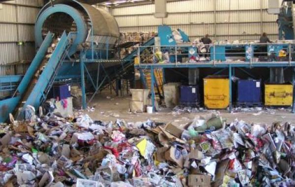 أهمية تدوير النفايات