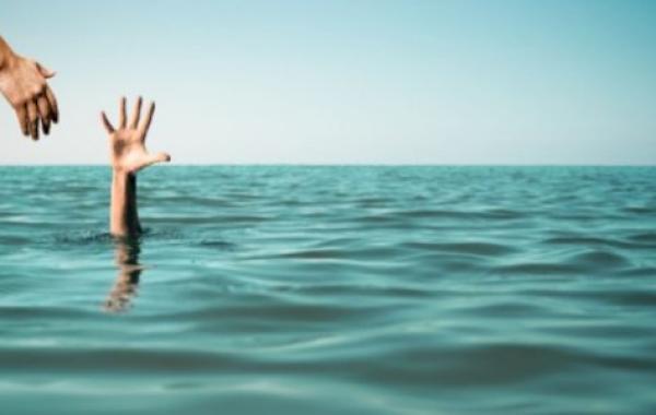 تفسير حلم انقاذ شخص غريب من الغرق
