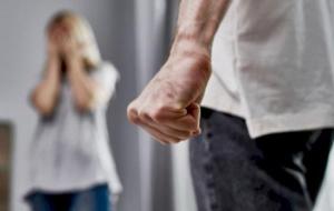 أسئلة عن العنف الأسري
