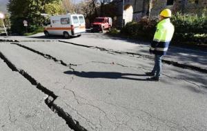 آثار الزلازل على الإنسان والبيئة