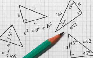 كيفية حساب أضلاع المثلث القائم