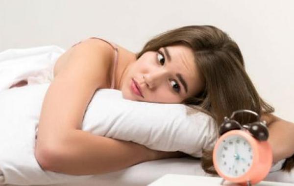 ما سبب صعوبة النوم