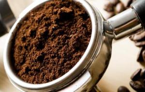 قناع القهوة التركية للوجه