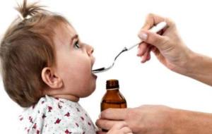 أضرار كثرة استخدام المضادات الحيوية للأطفال