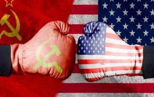 دور أمريكا في انهيار الاتحاد السوفيتي