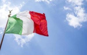 علم إيطاليا: تاريخه وقصته